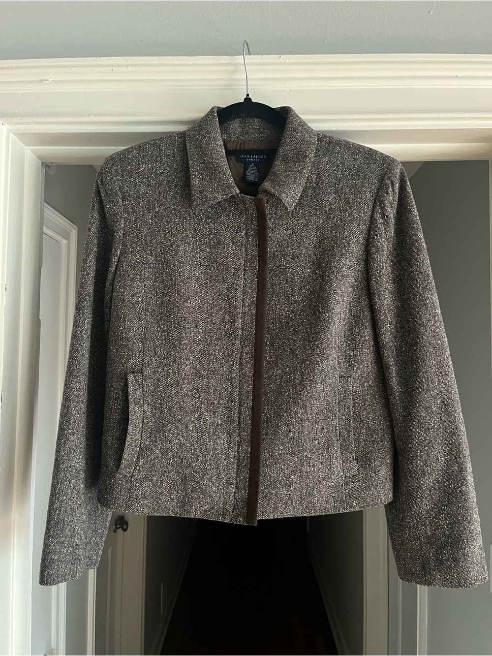 90s Cropped Anne Klein Brown Wool Silk Blend Tweed Jacket
